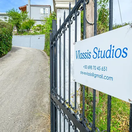 Vlassis Studios Apartment *